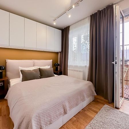 Turnkey I Karlin Square Apartments Prag Exterior foto
