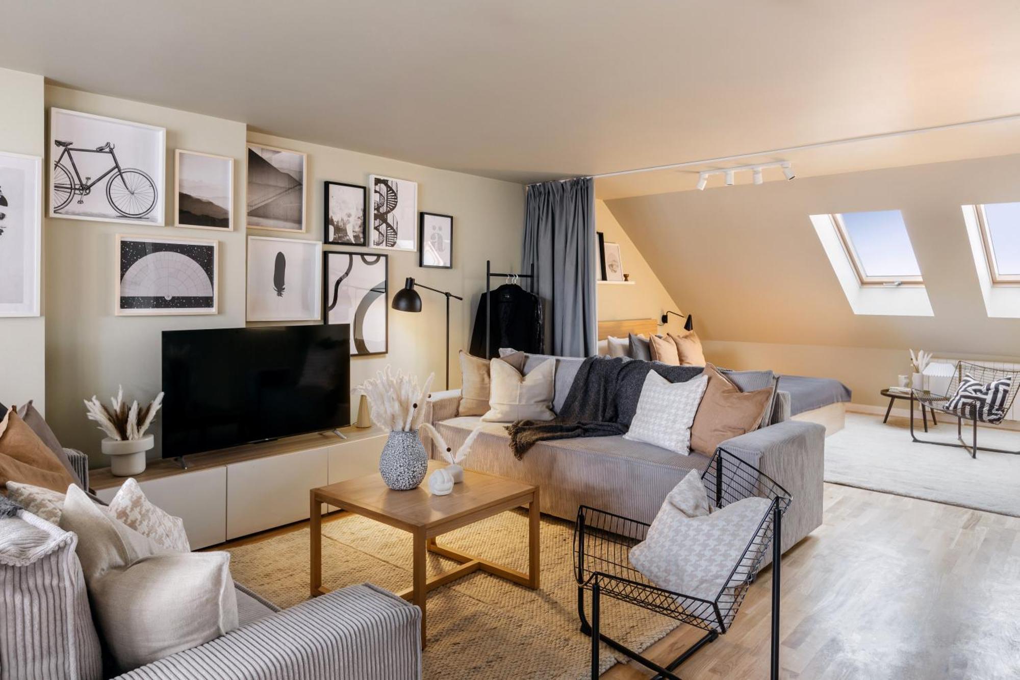 Turnkey I Karlin Square Apartments Prag Exterior foto
