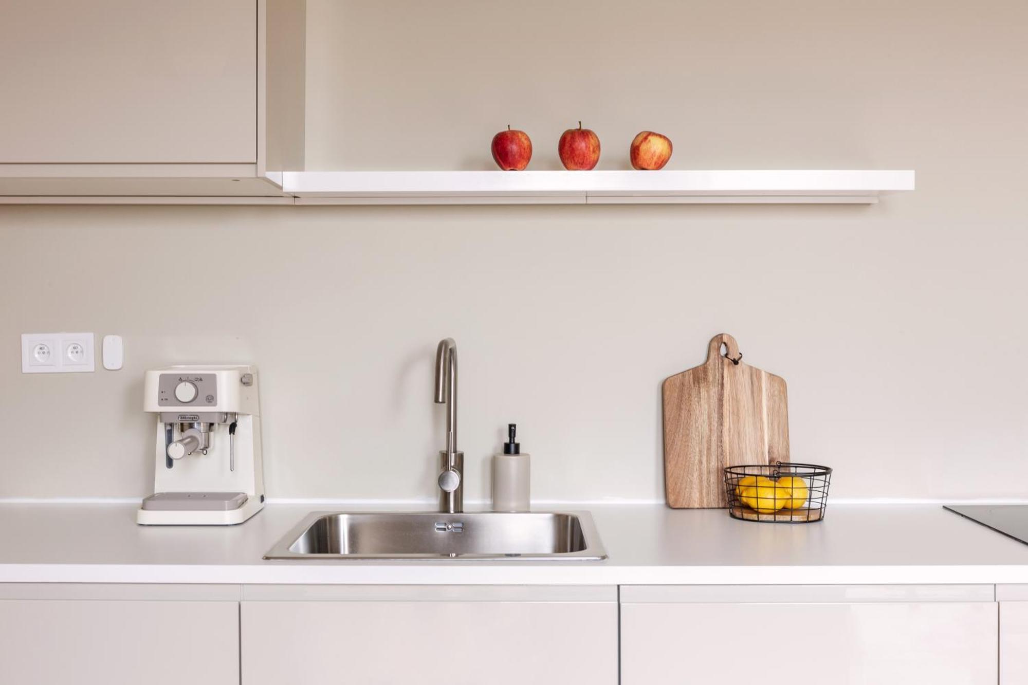 Turnkey I Karlin Square Apartments Prag Zimmer foto
