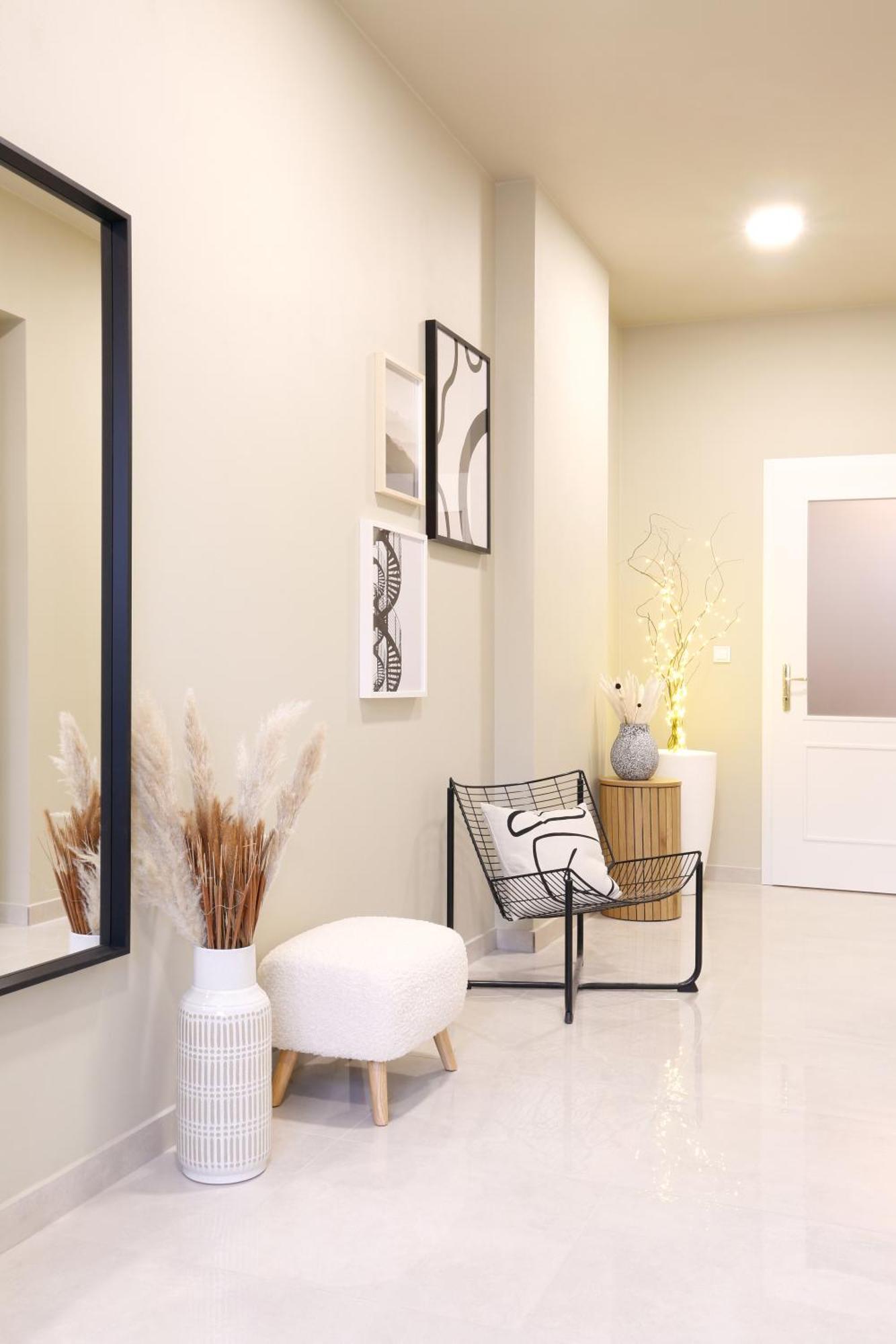 Turnkey I Karlin Square Apartments Prag Zimmer foto